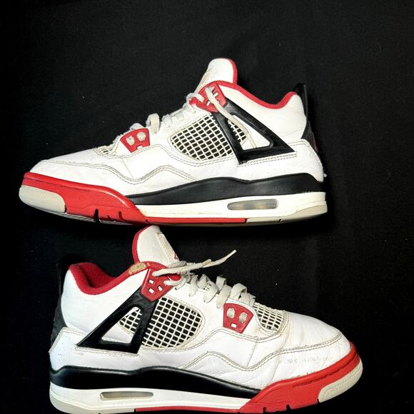 Size 7 - Nike Air Jordan 4 Retro OG GS Fire Red 2020 Men's Shoes - Picture 2 of 8